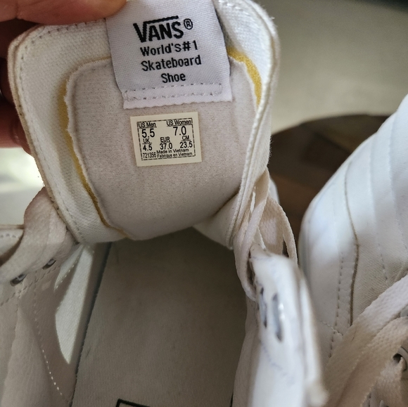 Vans shoes - Picture 2 of 4